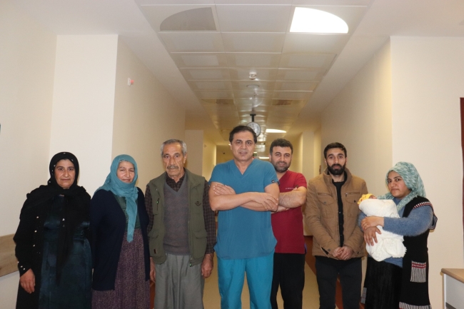 13 yıllık çocuk özlemi harran üniversitesi hastanesi'nde son buldu