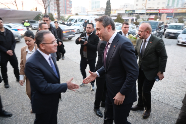 ENERJİ VE TABİİ KAYNAKLAR BAKANI BAYRAKTAR ŞANLIURFA'DA