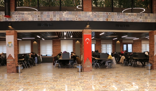 HALİLİYE BELEDİYESİ KÜTÜPHANELERİ GENÇLERİN ADRESİ OLUYOR