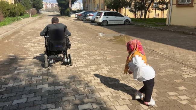 Memleket değiştirten aşk, tekerlekli sandalyeye takıldı