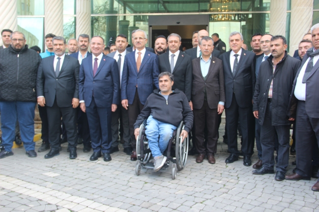 BAKAN URALOĞLU ŞANLIURFA’YA MÜJDELERİ SIRALADI