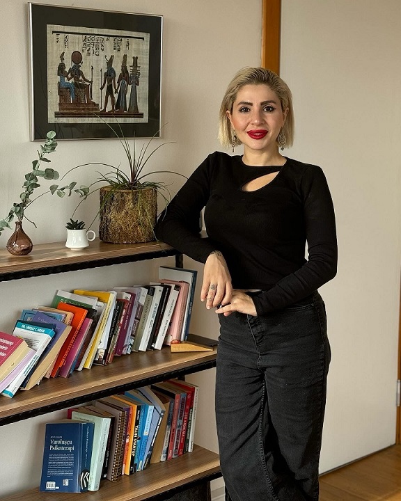 DOĞUM SONRASI DEPRESYON BELİRTİLERİNE DİKKAT !