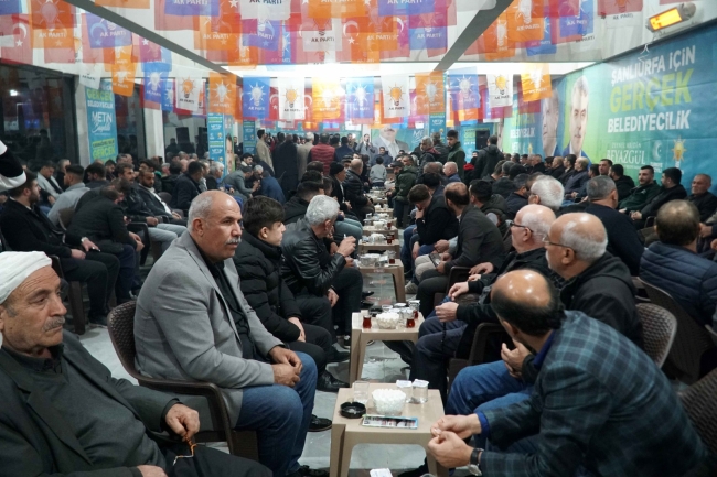 VATANDAŞLAR HİZMETLERİN DEVAMI İÇİN BAŞKAN BAYDİLLİ'NİN YANINDA