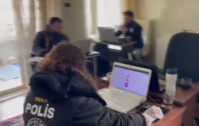 JİGOLO VAADİYLE İNSANLARI KANDIRAN ÇETEYE OPERASYON