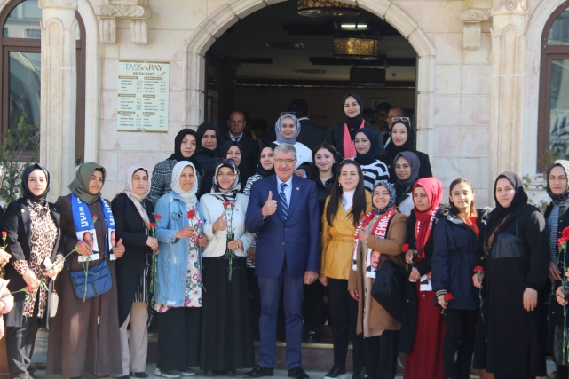 VEDAT DOĞAR KADINLARI UNUTMADI