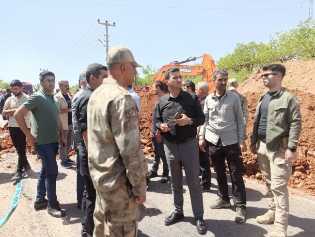 BOZAVA'DA GÖÇÜK ALTINDA KALAN İŞÇİ HAYATINI KAYBETTİ