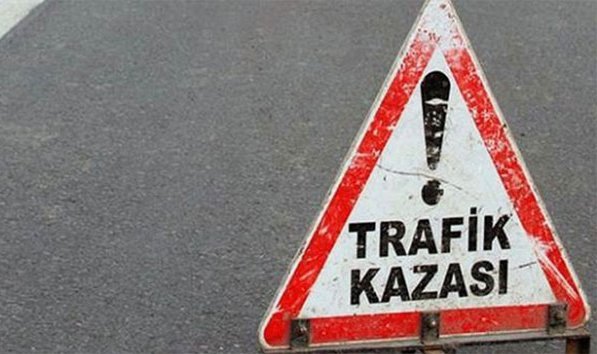 ŞANLIURFA'DA ZİNCİRLEME TRAFİK KAZASI: 9 YARALI
