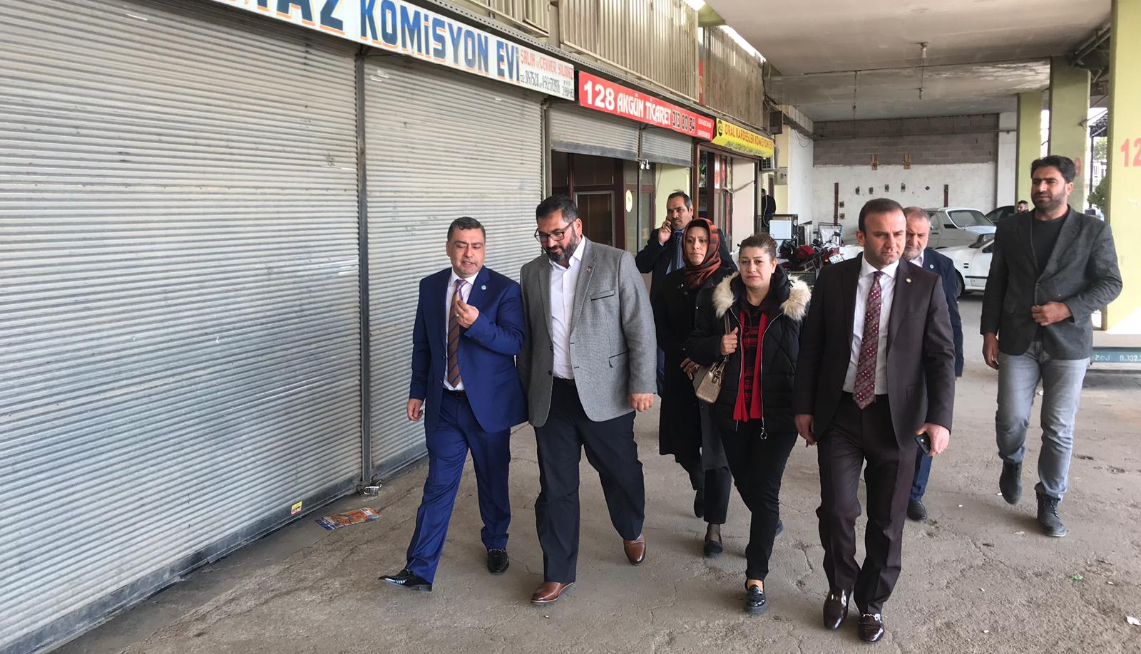 El öpüp dua istedi...