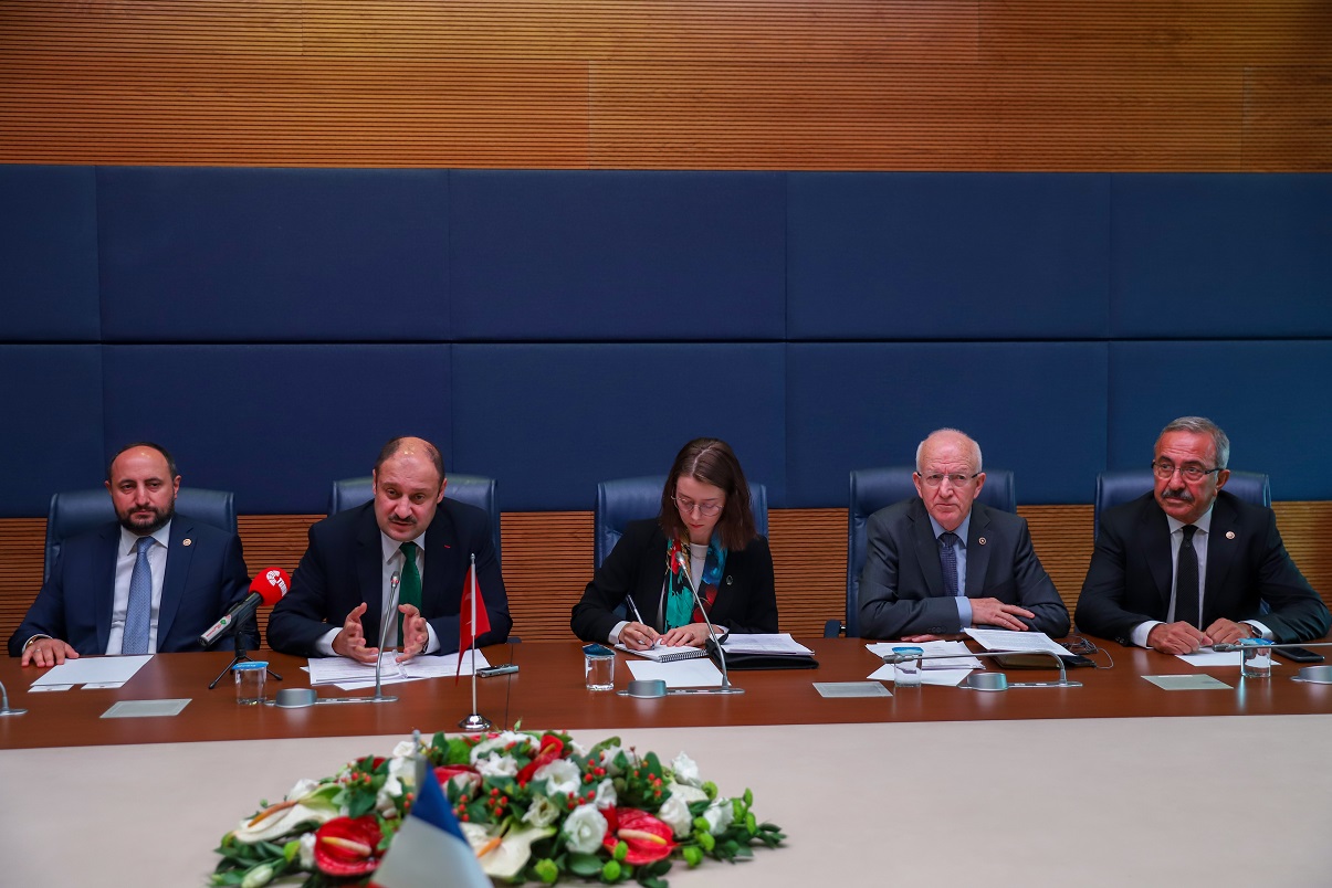 Gülpınar, Fransız heyeti Urfa'ya getiriyor
