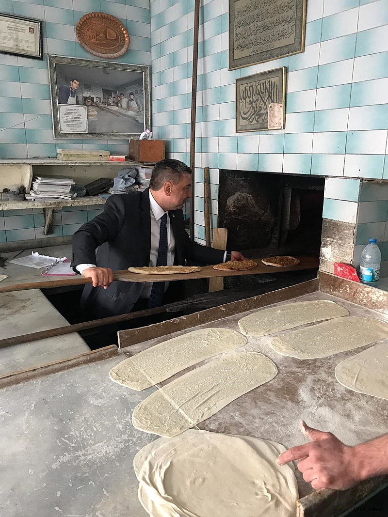Dağ, Dur durak bilmiyor, çalışıyor