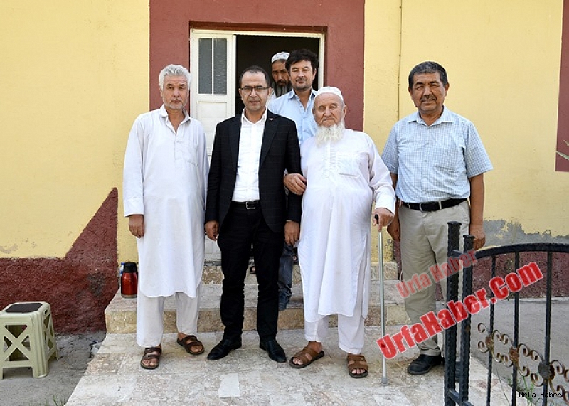 Yine gönüllere dokundu