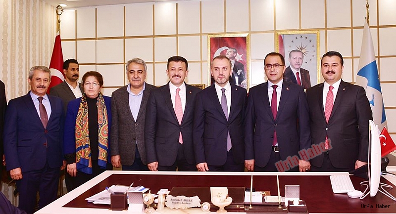 Aksak "Demek ki hizmette doğru yoldayız"