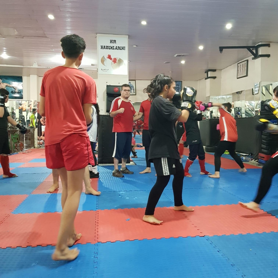 Urfa'lı Kick Boksçular Türkiye Şampiyonasına Hazır
