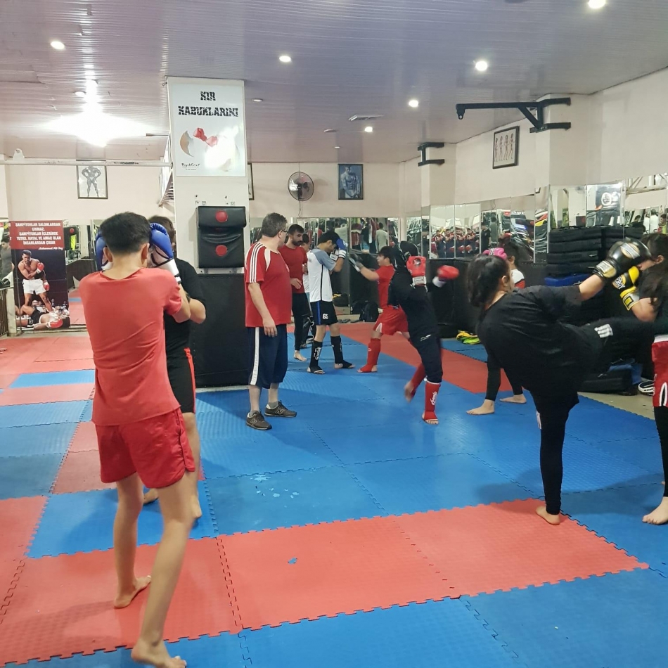 Urfa'lı Kick Boksçular Türkiye Şampiyonasına Hazır