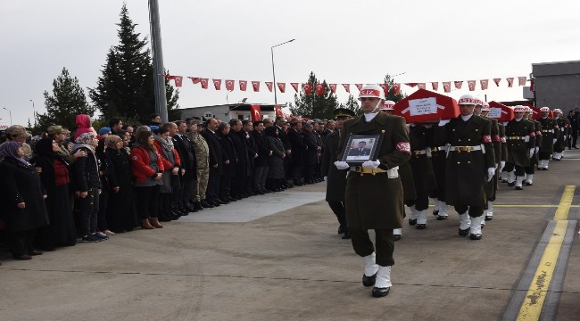 Urfa Şehitlerini Uğurladı