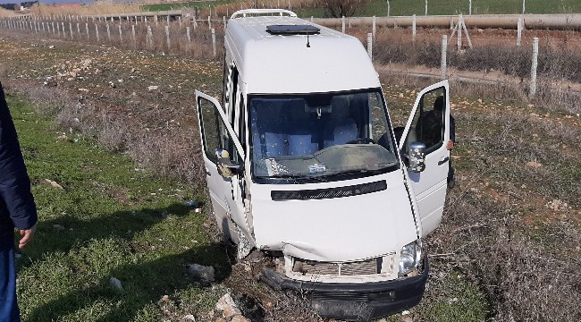 Akçekale yolunda kaza