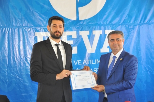 DEVA Partisi Urfa İl kurucularına belgeleri verildi