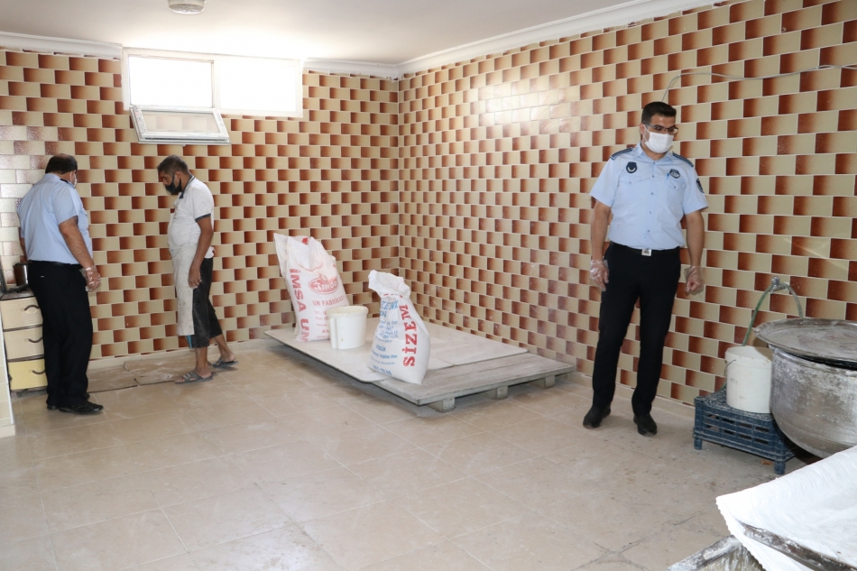 Karaköprü'de pandemi denetimleri sıkı tutuluyor