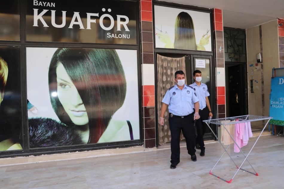 Karaköprü'de pandemi denetimleri sıkı tutuluyor