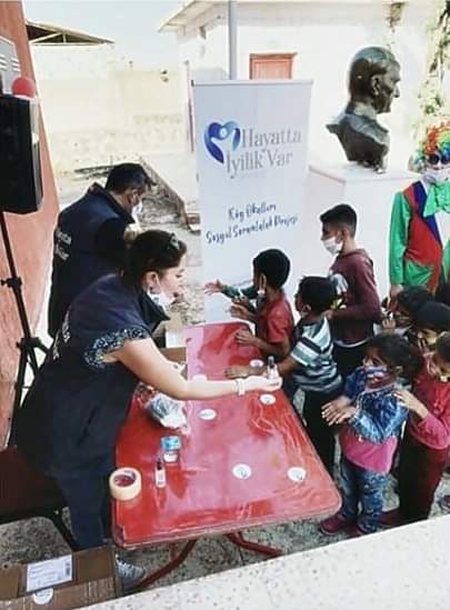 Köyde Bilişim Sınıfı ve Kütüphane Açıldı