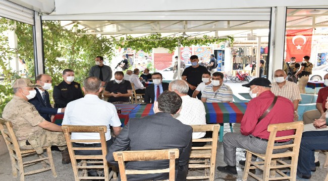 Vali Erin Ceylanpınar'da Vatandaşlarla Buluştu