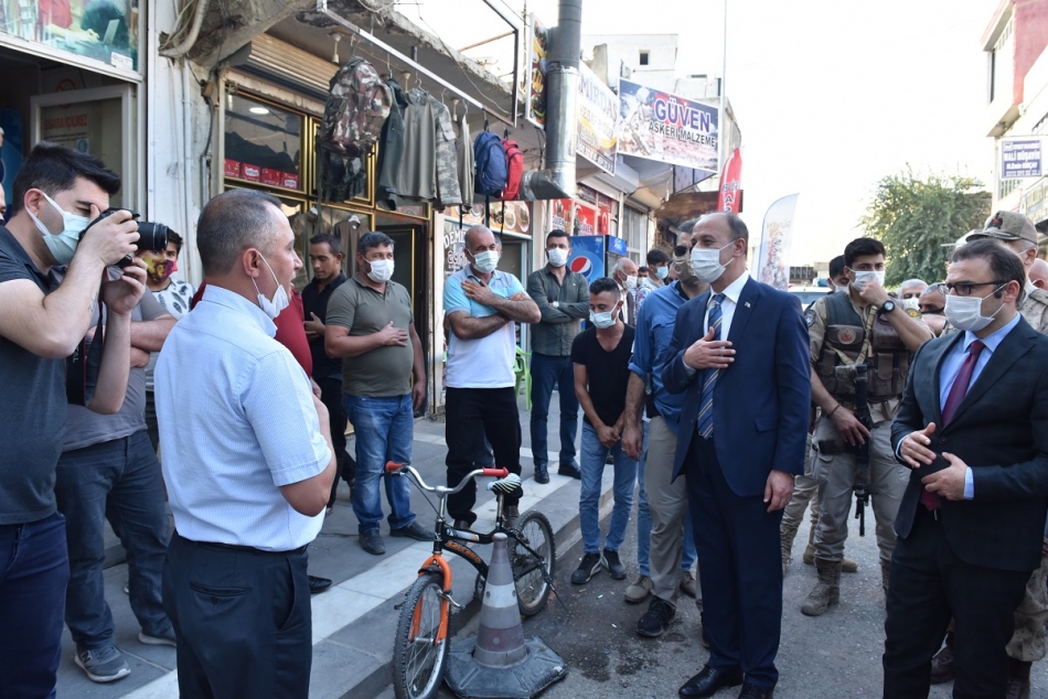 Vali Erin Ceylanpınar'da Vatandaşlarla Buluştu