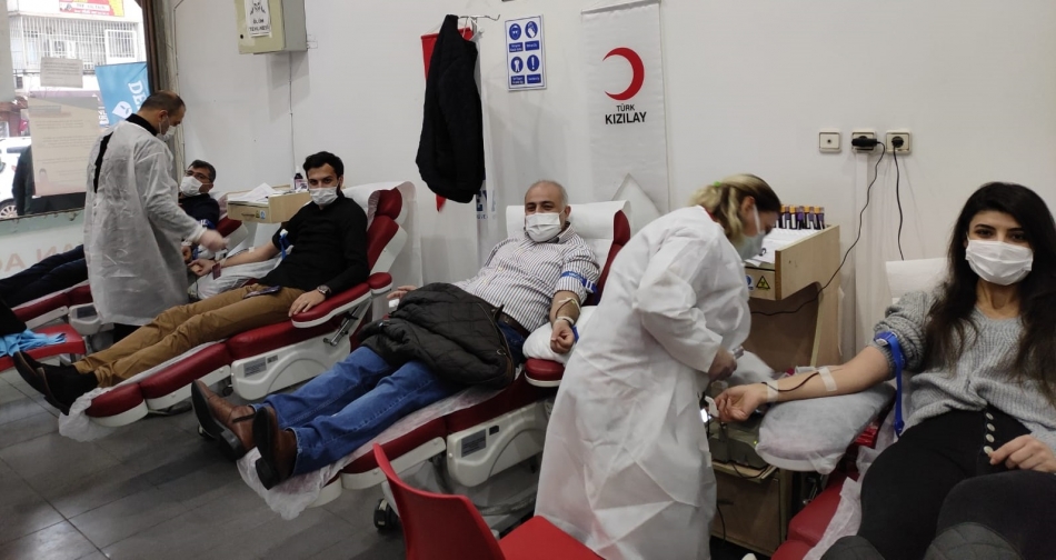 Deva Partisi'nden Urfa'da kan bağışına destek