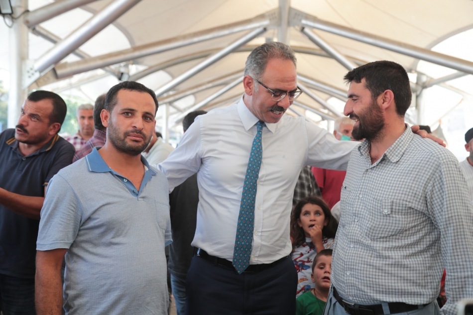 Başkan Kuş, İlçeyi Karış Karış Dolaşmaya Devam Ediyor