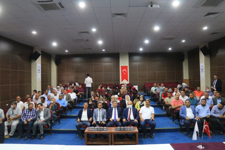 Başkan Kırıkçı, Akçakale'ye çıkarma yaptı