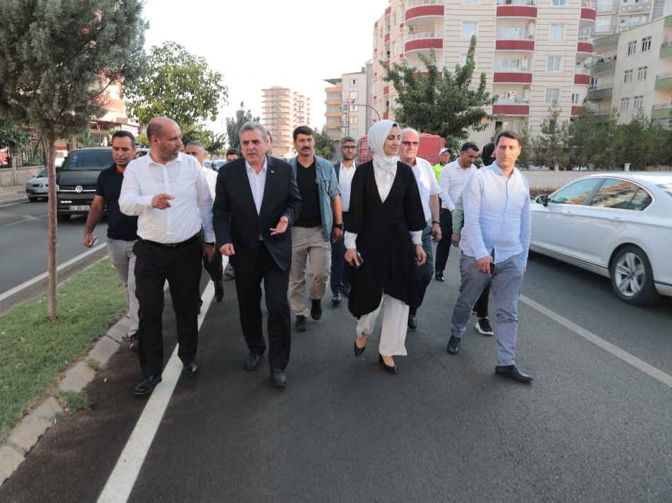 Başkan Beyazgül Siverek İlçesinde Temaslarda Bulundu