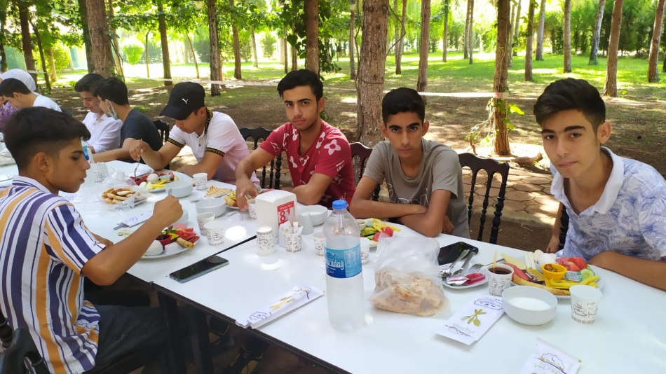Öğrencilere Bayram Kahvaltısı