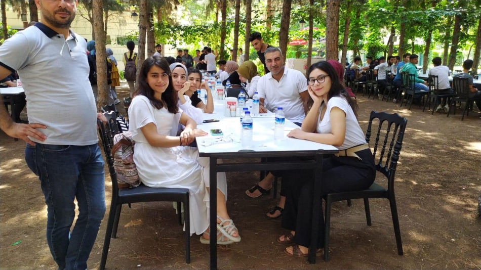 Öğrencilere Bayram Kahvaltısı