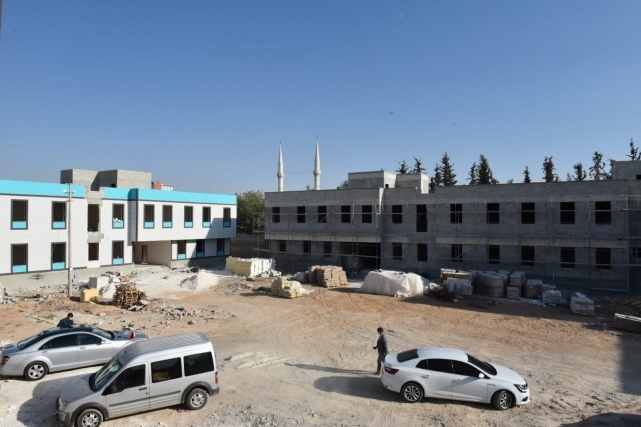 Kuveytli Hayırseverlerin Yapımını Tamamladığı Okullarda Ders Başladı