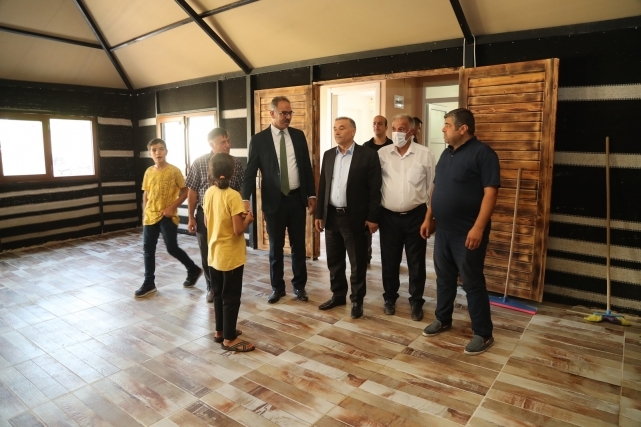 Eyyübiye Belediyesinden Yeni Yeşil Alan Ve Kitap Otağı