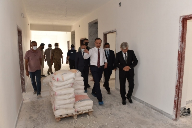 Kuveytli Hayırseverlerin Yapımını Tamamladığı Okullarda Ders Başladı