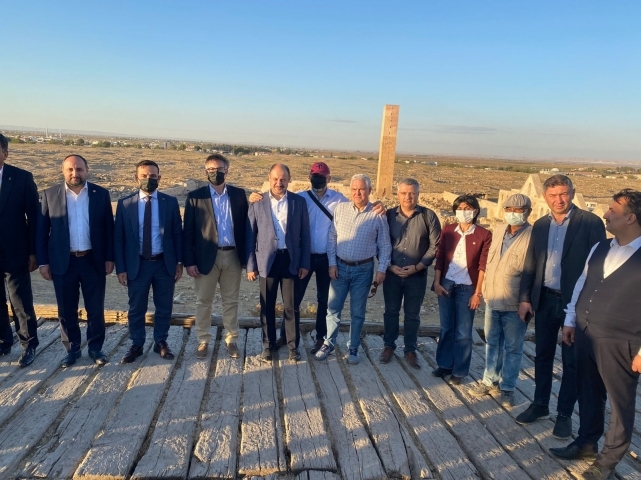 Gülpınar avrupalı parlamenterleri Urfa'da ağırladı.