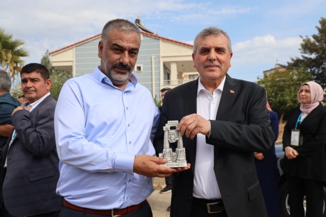 Başkan Beyazgül’den İzmir’de Esnaf ve Stk Ziyaretleri