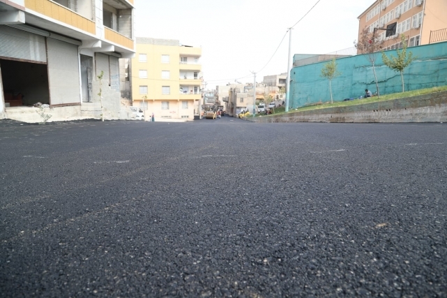 Eyyübiye’de Asfalt Atağı Devam Ediyor