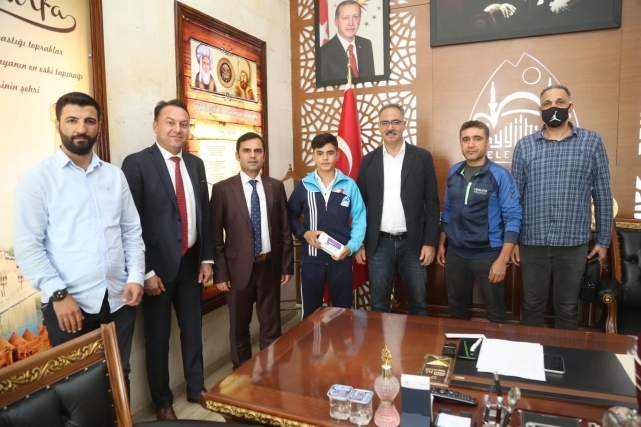 Başkan Kuş, Başarılı Sporcuları Ödüllendirdi