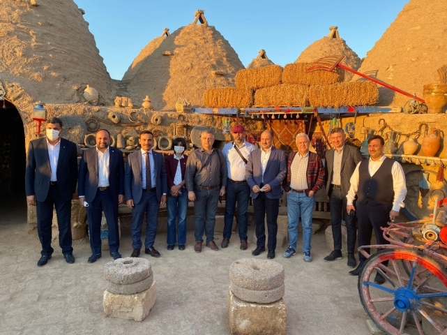 Gülpınar avrupalı parlamenterleri Urfa'da ağırladı.