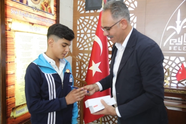 Başkan Kuş, Başarılı Sporcuları Ödüllendirdi