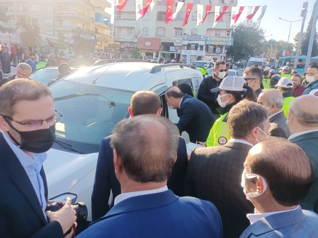 Vali Erin'den "Bi Hareketine Bakar Hayat" kampanyasına destek