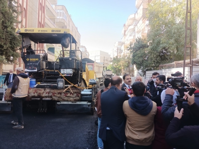 Başkan Canpolat, basınla birlikte projeleri gezdi!