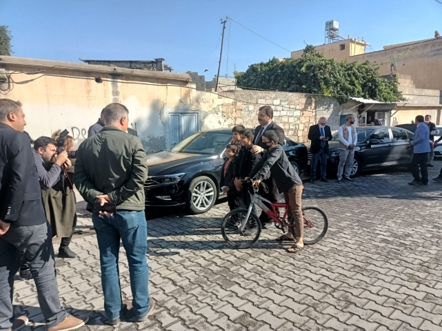 Başkan Canpolat, basınla birlikte projeleri gezdi!