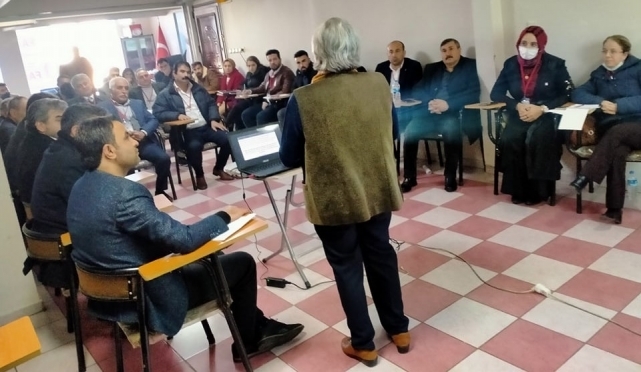 CHP'de örgütlenme ve eğitim çalışmaları sürüyor!
