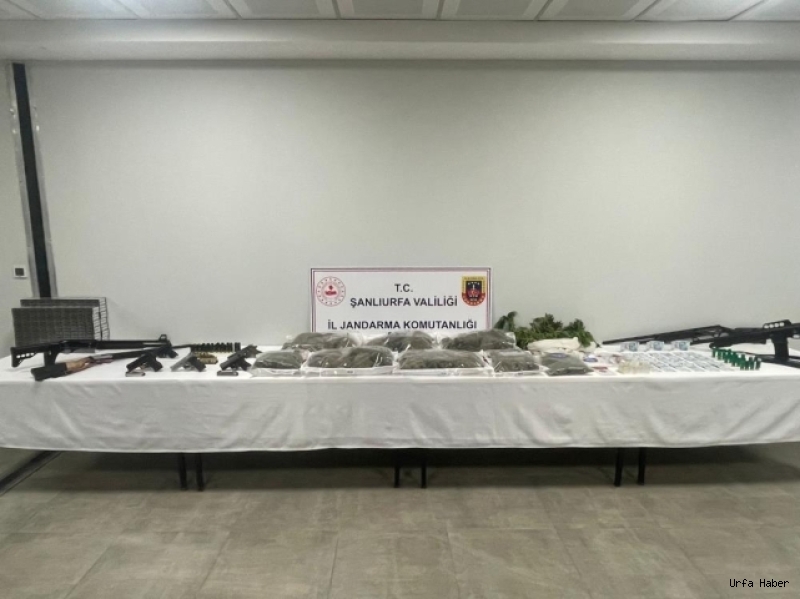 URFA'DA JANDARMA ZEHİR TACİRLERİNE GÖZ AÇTIRMIYOR