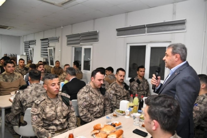 VALİ ŞILDAK TELABYAD’TA GÜVENLİK GÜÇLERİ İLE İFTAR AÇTI