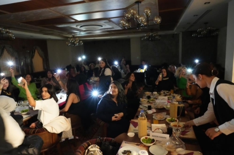 ŞANLIURFALI KADINLAR SANATÇILAR EŞLİĞİNDE EĞLENDİ