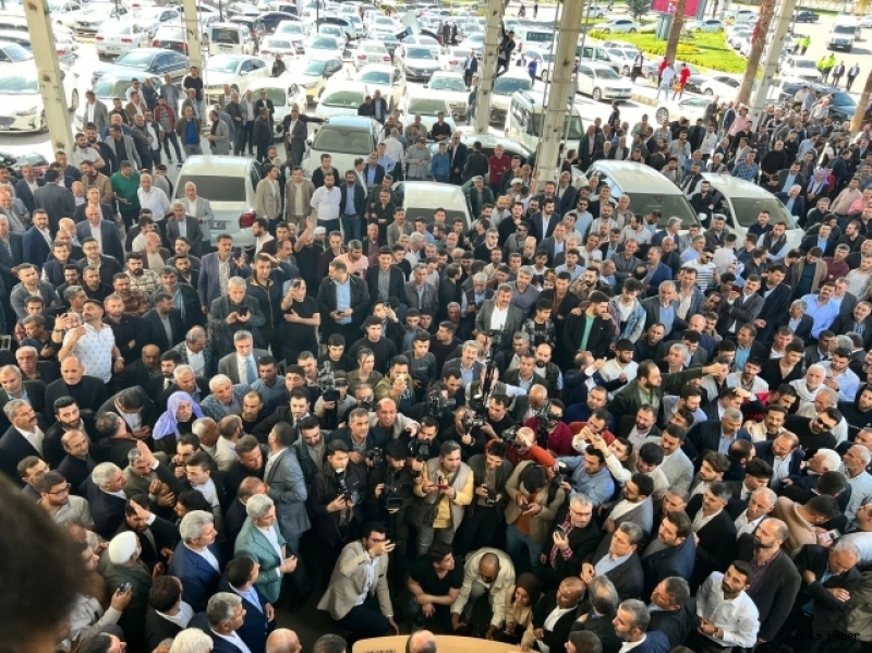 BAŞKAN GÜLPINAR TEBRİKLERİ KABUL ETTİ!
