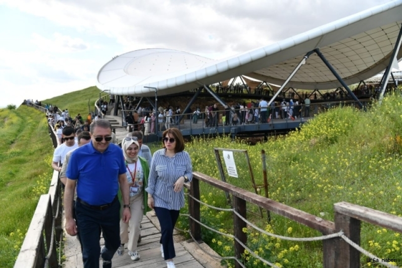 BAYRAM TATİLİNDE GÖBEKLİTEPE ŞENLENDİ